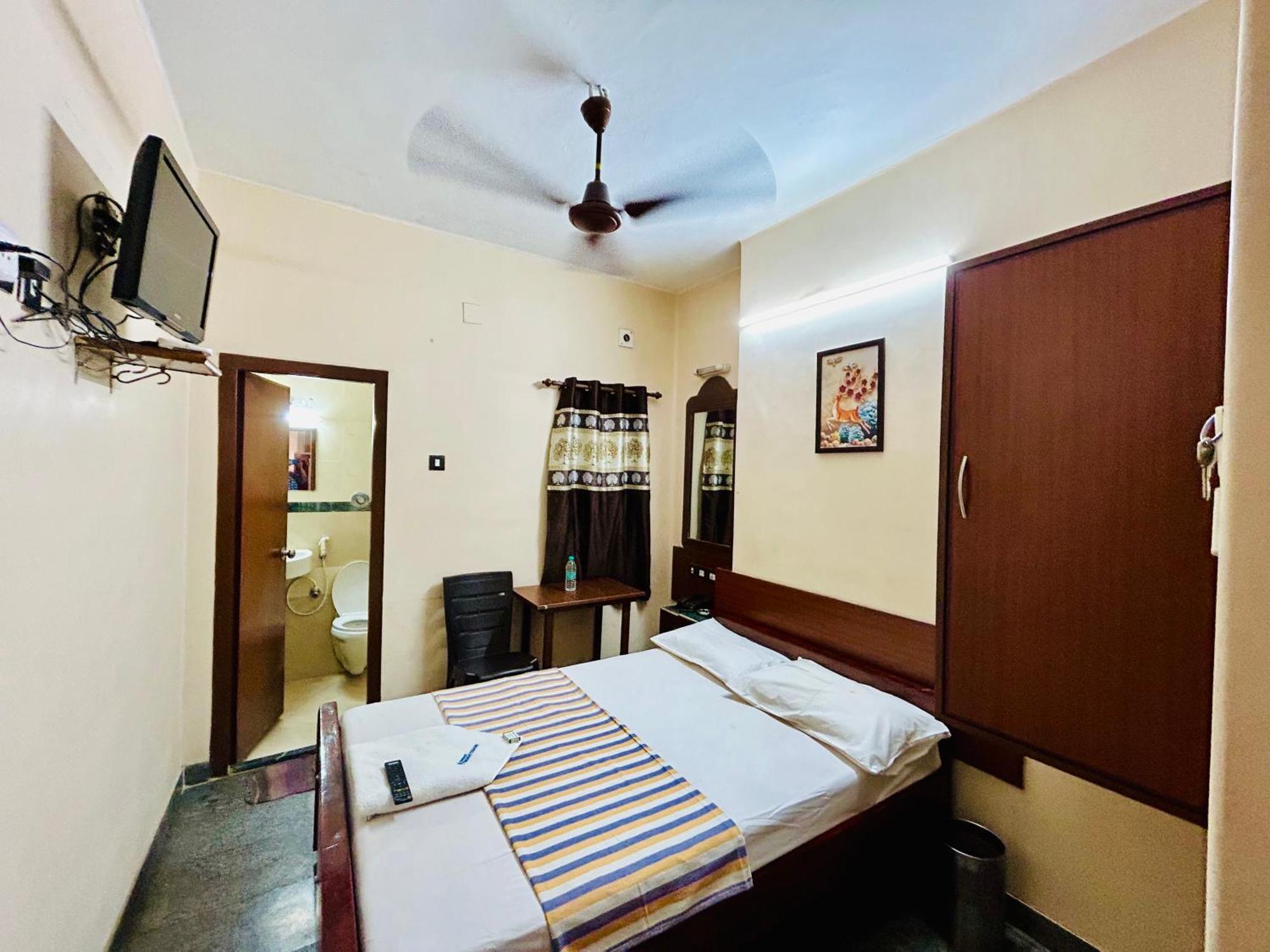Hotel Jothi Coimbatore Extérieur photo