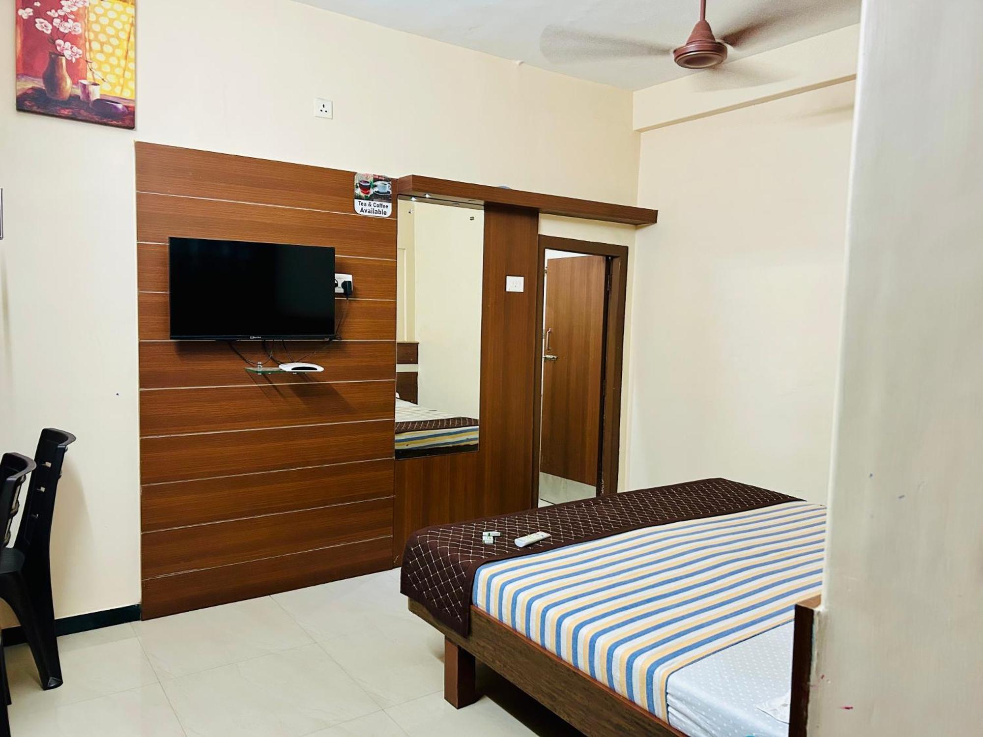Hotel Jothi Coimbatore Extérieur photo