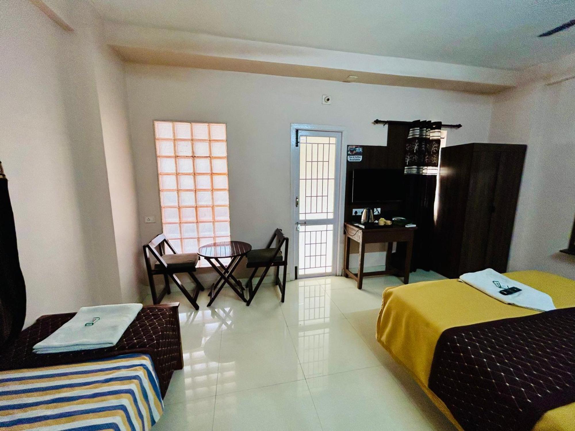 Hotel Jothi Coimbatore Extérieur photo