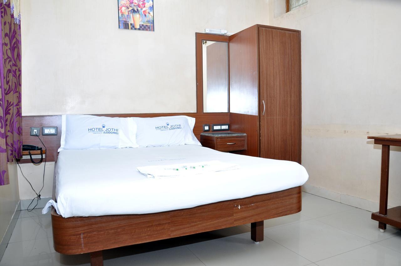Hotel Jothi Coimbatore Extérieur photo
